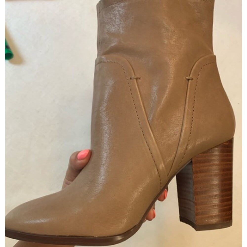 Gibson Latimer Sheep Leather Brown Block Heel Ankle Boots Size 7.5